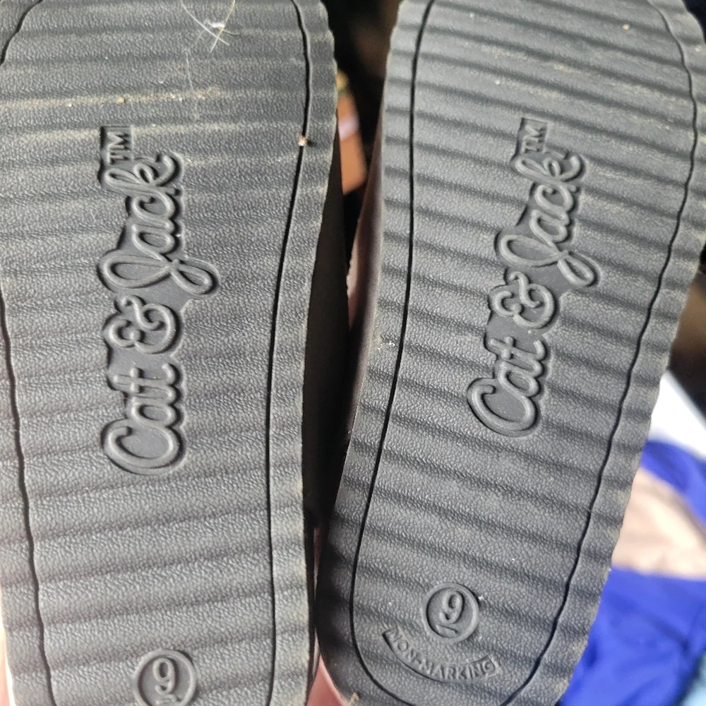 Cat & Jack NWT Gray Youth Girls Sandals‎ Size 9